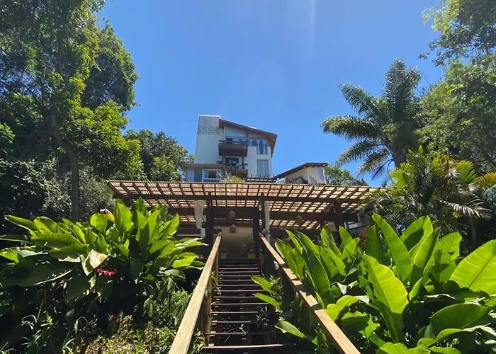 Bombinhas Guest House