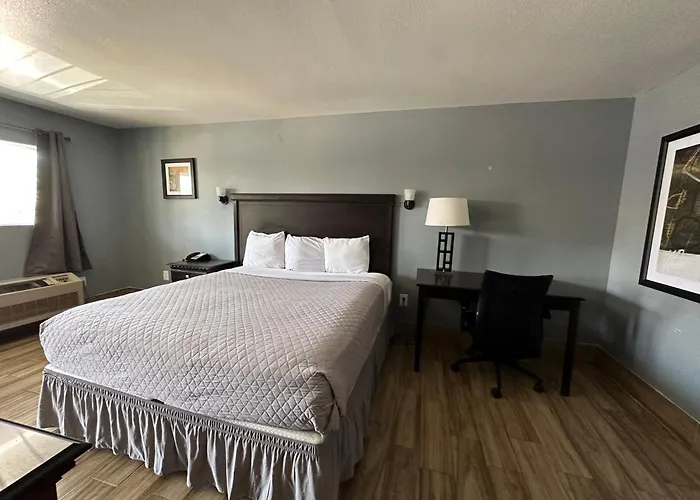 Home Suites Hill Country