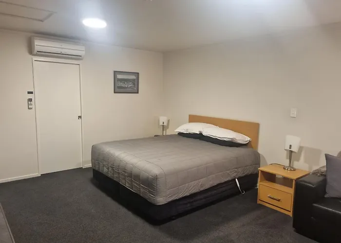 Jafa'S Motels