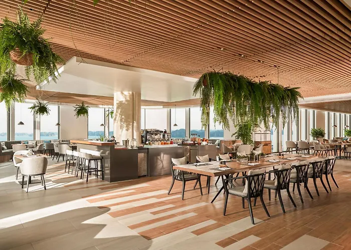 The Yacht Hotel By Dc