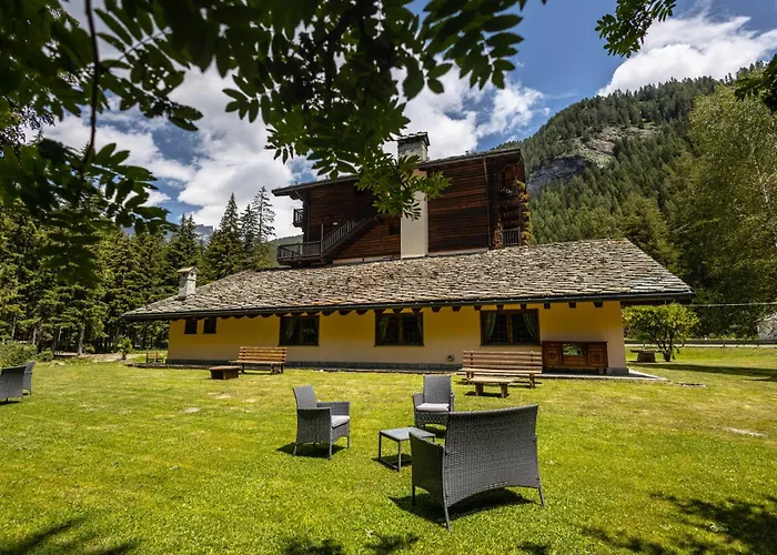 Alpine Forest Hotel & Restaurant
