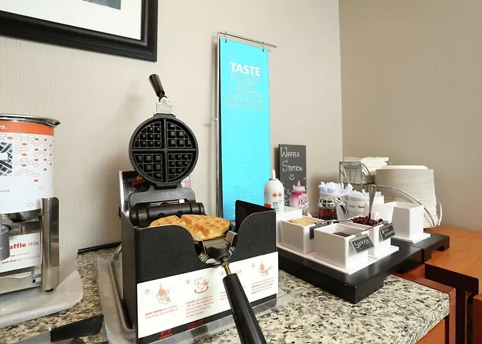 Hampton Inn & Suites By Hilton Barrie