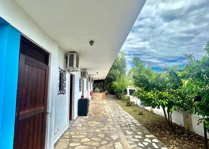 Blue Garden Inn