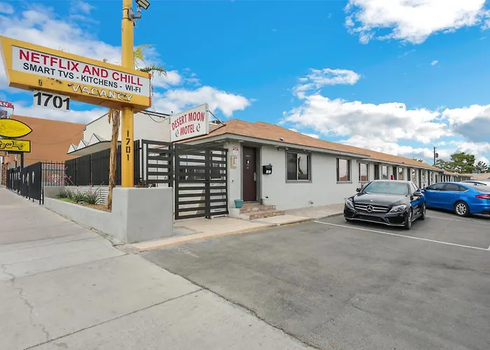 Desert Moon Motel