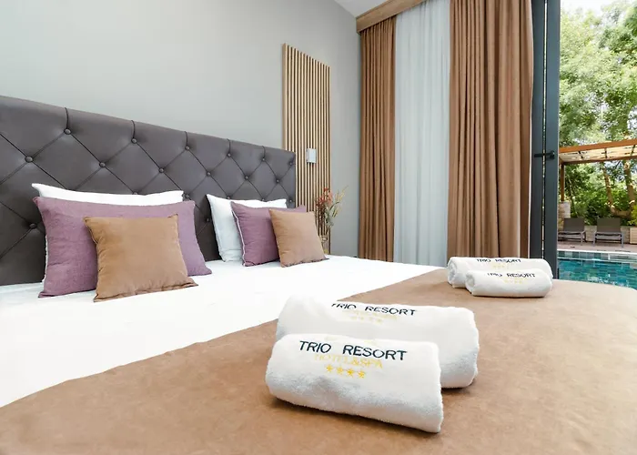 Trio Resort