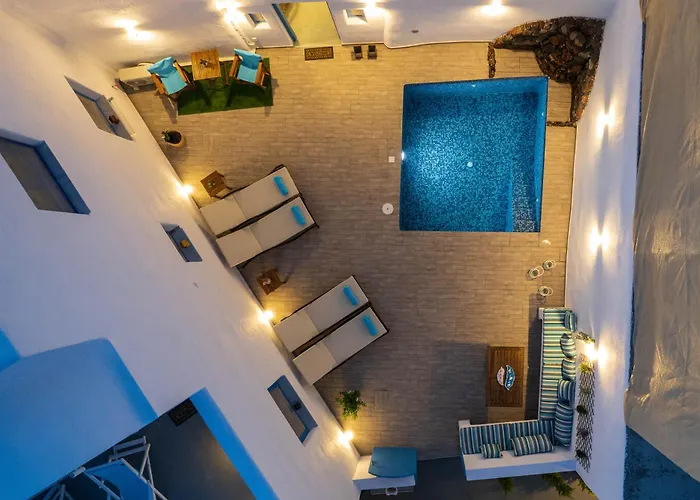 Santorita Suites