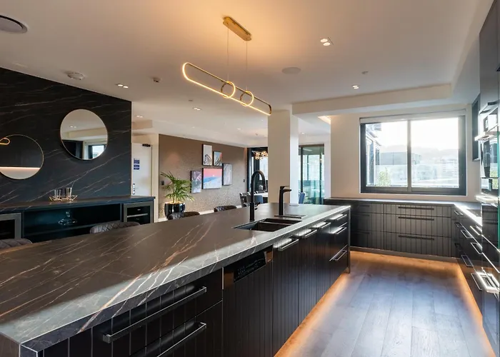 Tryp By Wyndham Wellington, Tory Street