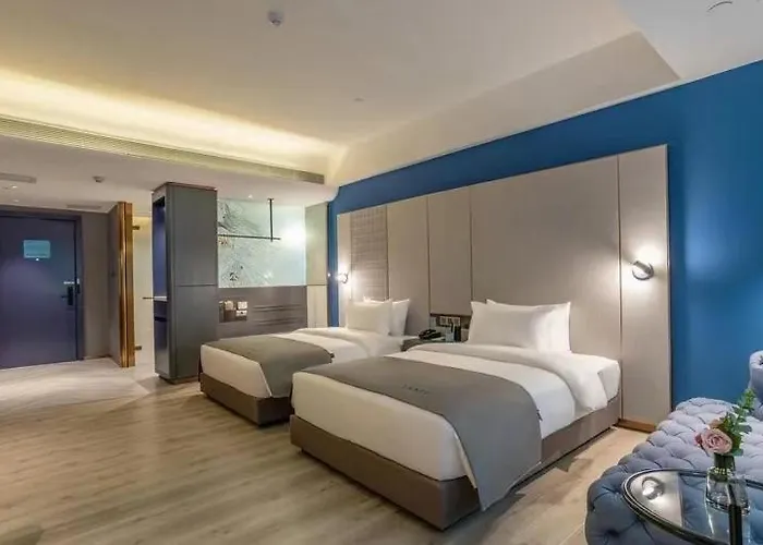 Lanou Hotel Qingcheng Municipal Government Shunying Plaza