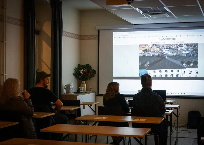 Vaenerport Stadshotell I Mariestad