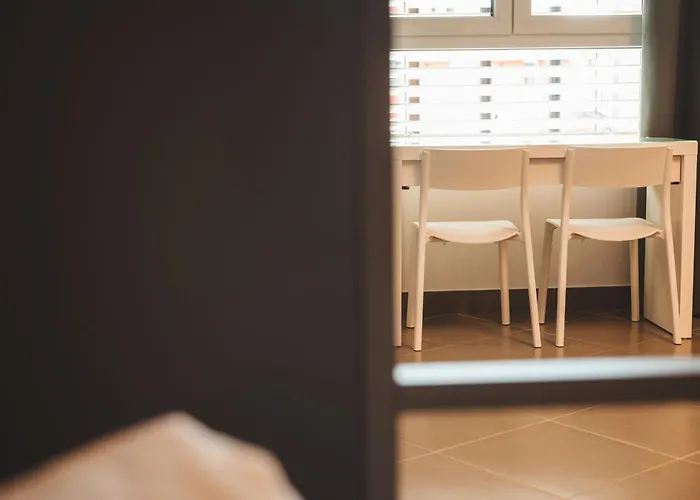 Lecco Hostel & Rooms