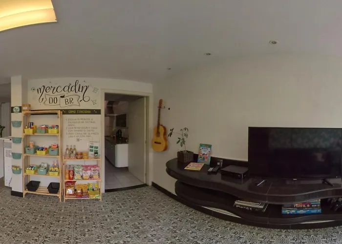 Br Hostel