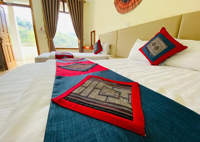 Ba Be Legend Hotel & Tours