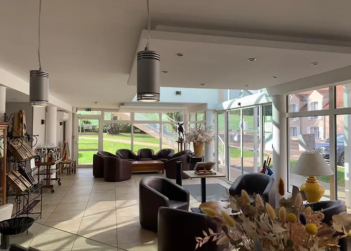 Logis Hotel Restaurant Le Moulin De La Coudre