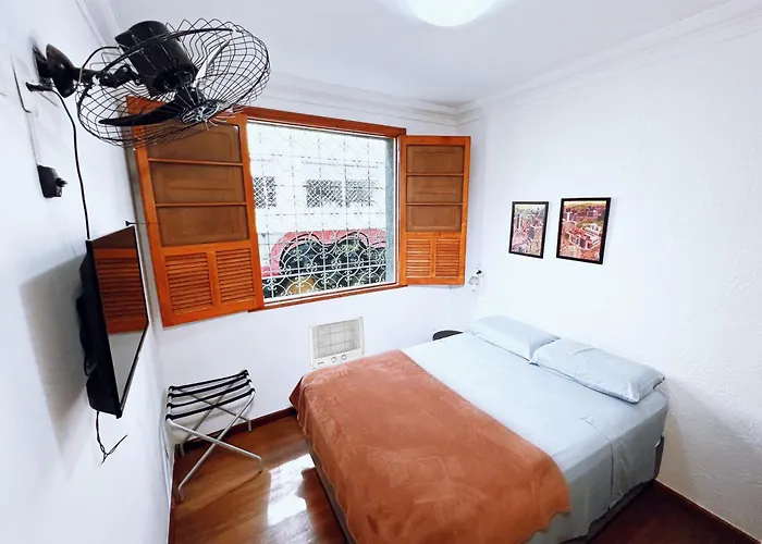 Br Hostel