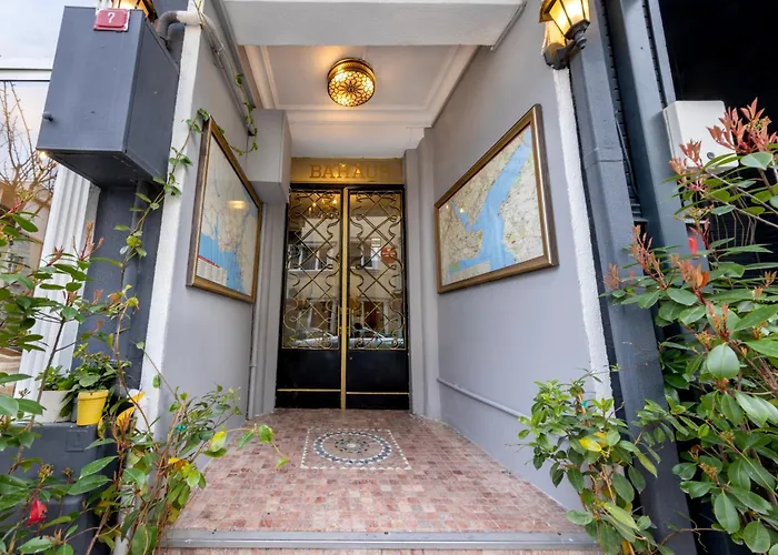 Bahaus Hostel Near Bluemosque And Hagiasophiamosque - 2 Minutes
