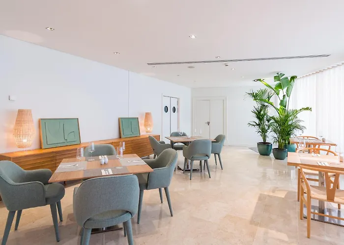Sesimbra Oceanfront Hotel - Preferred Hotels And Resorts