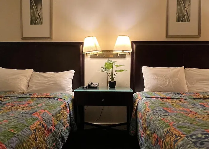 Columbus Motor Inn