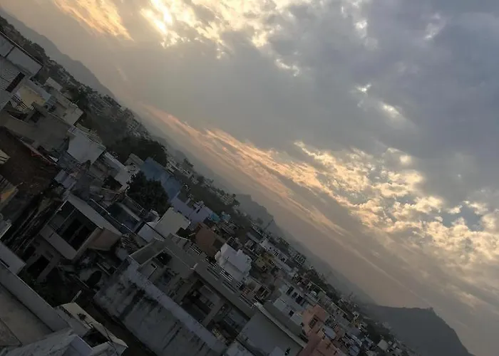 Panna Palace Guest House
