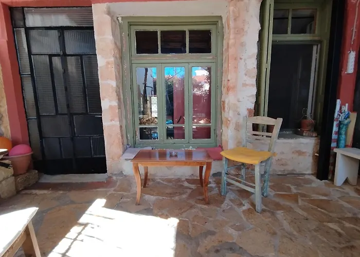 Chania Hostel Youth 18-50 Years Old