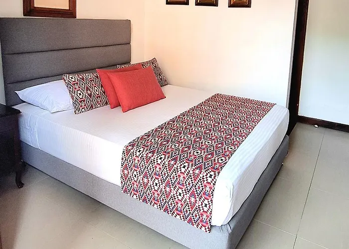 Hotel Rio Piedras