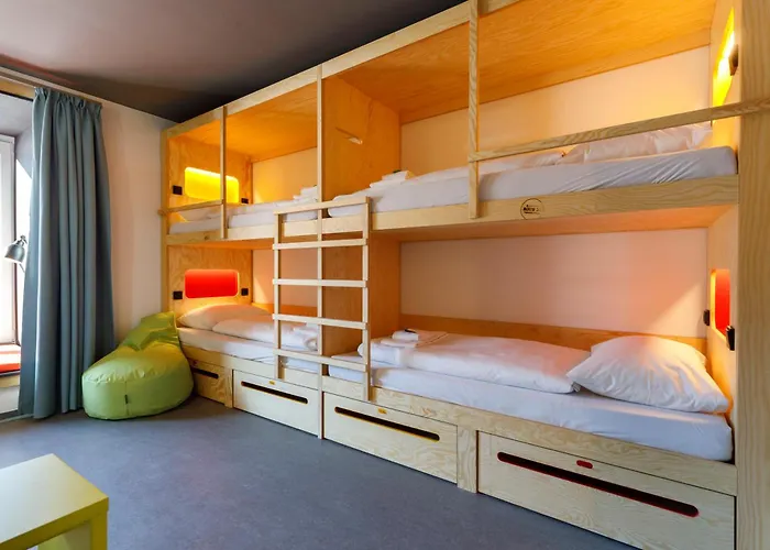Djh Moun10 Jugendherberge - Youth Hostel - Membership Required!