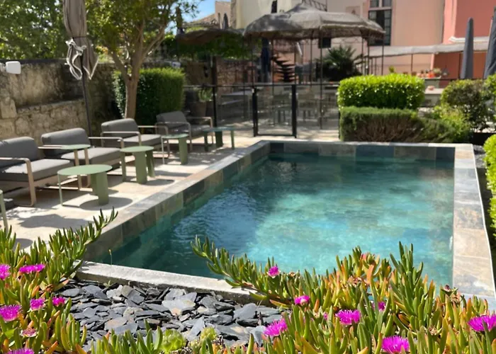 Brit Privilege Le Victoria Boutique Hotel