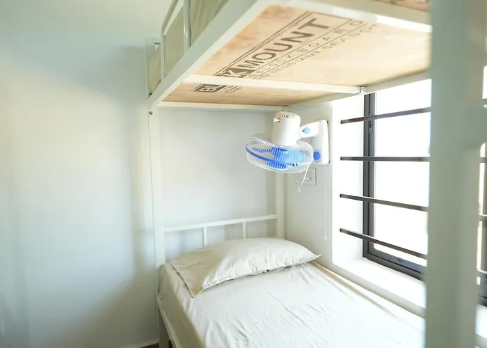 Borrbo Beach Hostel Gokarna