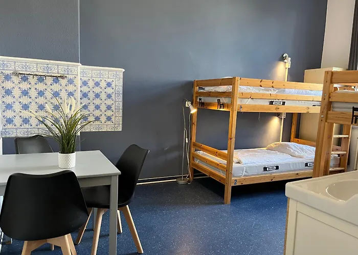 Blue Doors Hostel Altstadt