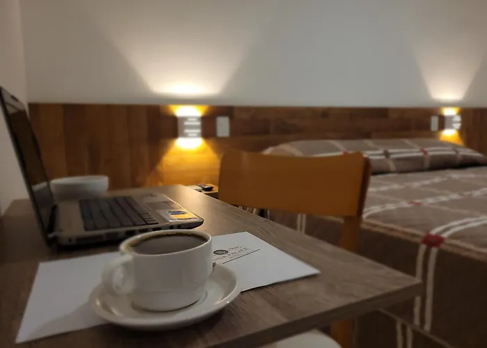 Pinda Palace Hotel
