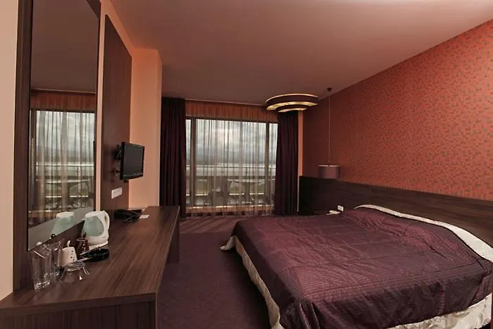 Family Hotel - Restaurant Ring