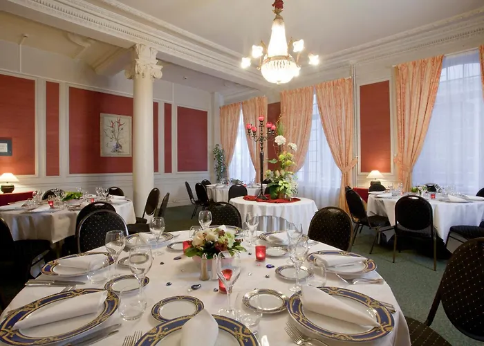 Midland Hôtel - Restaurant Le Derby's