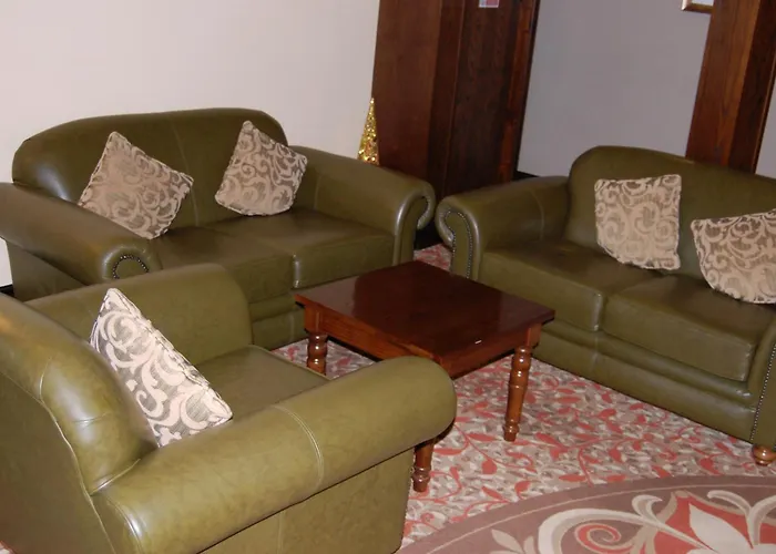 Pastures Hotel