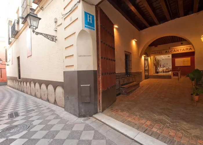 Hotel Alcántara