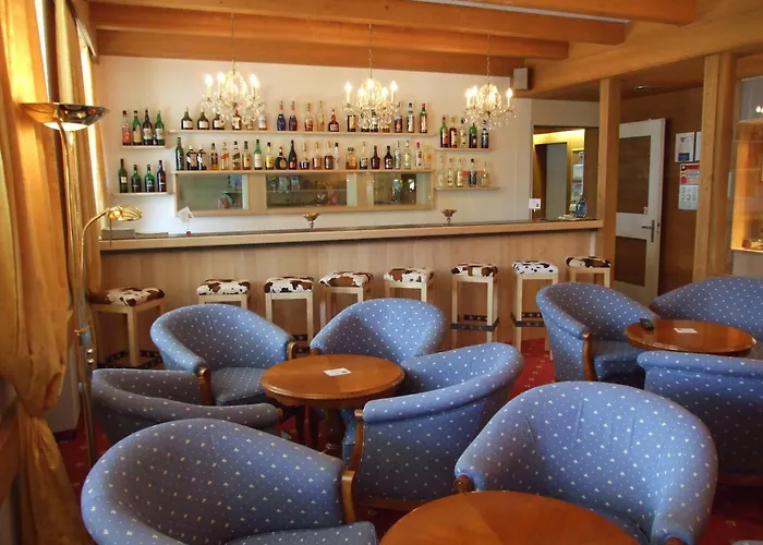 Hotel Bellevue - Traditional Swiss Hideaway