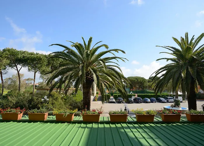 Hotel Oasis