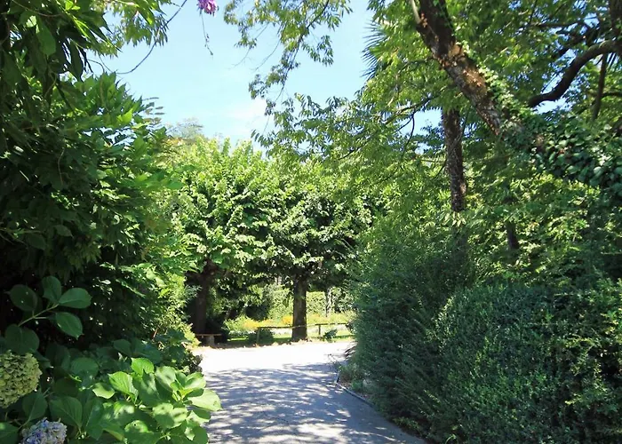Lugano Savosa Youth Hostel