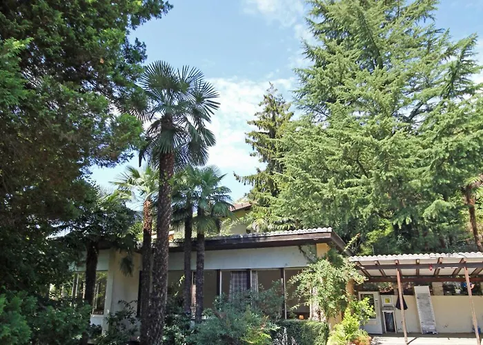 Lugano Savosa Youth Hostel