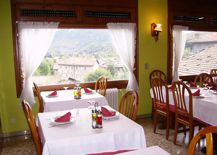 Hostal L'Escon