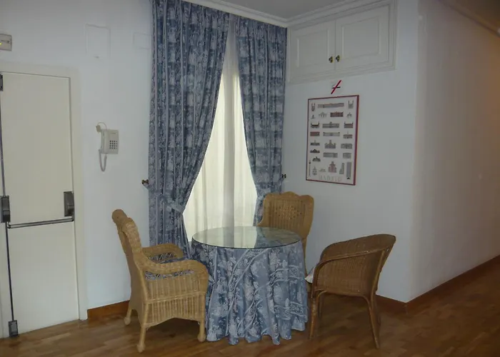 Hostal Triana