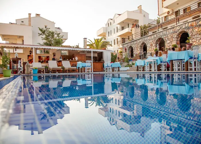 Sunset Villa Hotel