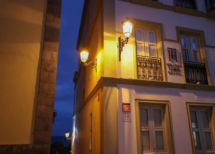 Hotel Emblematico Holiday Time