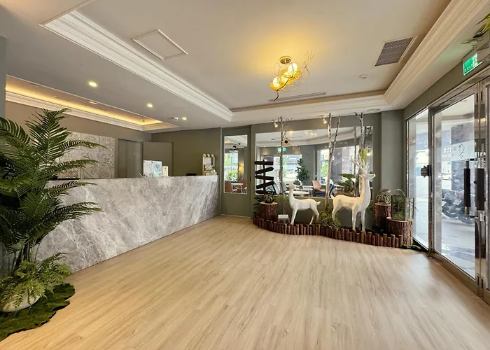 Finders Hotel Hualien Station