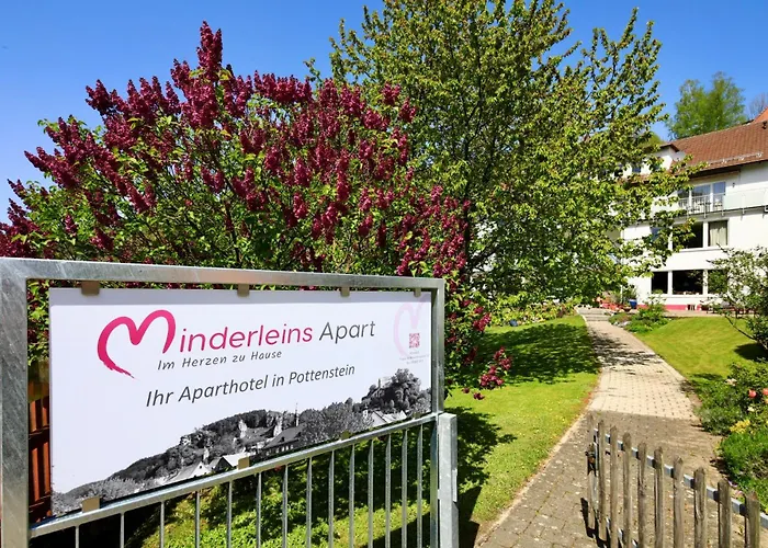 Minderleins Apart