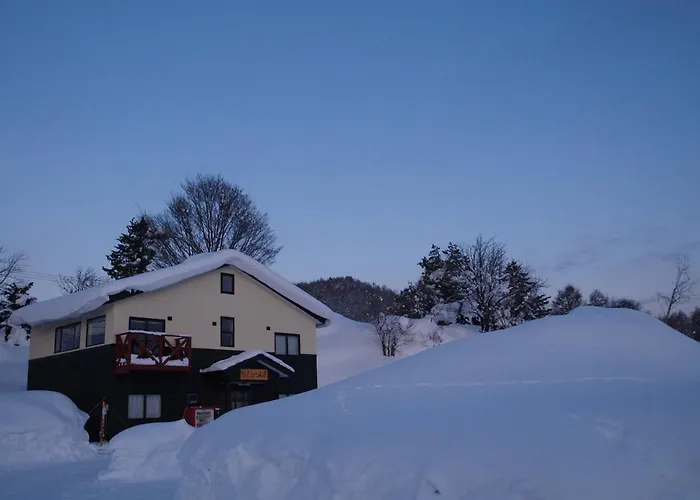 Niseko Tabi-Tsumugi Backpackers