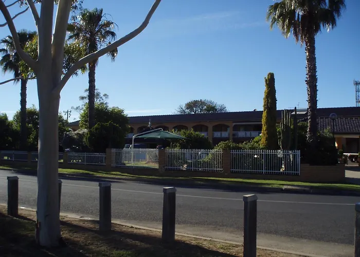 Lakeview Motel