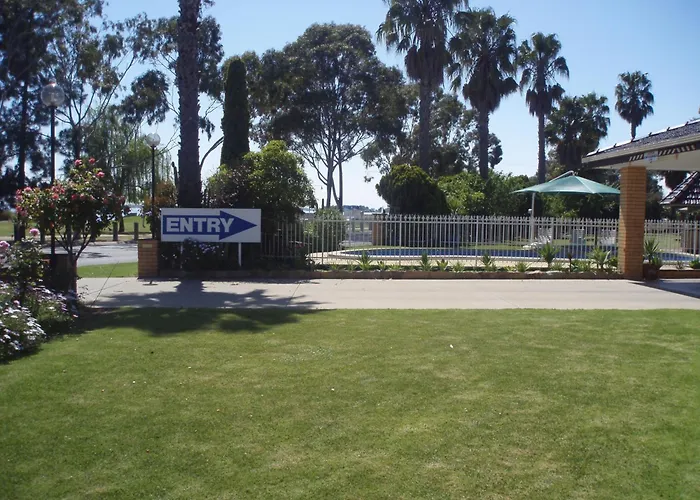 Lakeview Motel