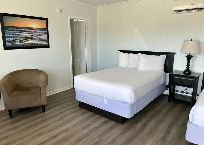 Middleton Motel & Suites