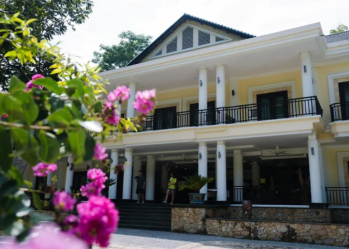 Saigon-Ba Be Resort