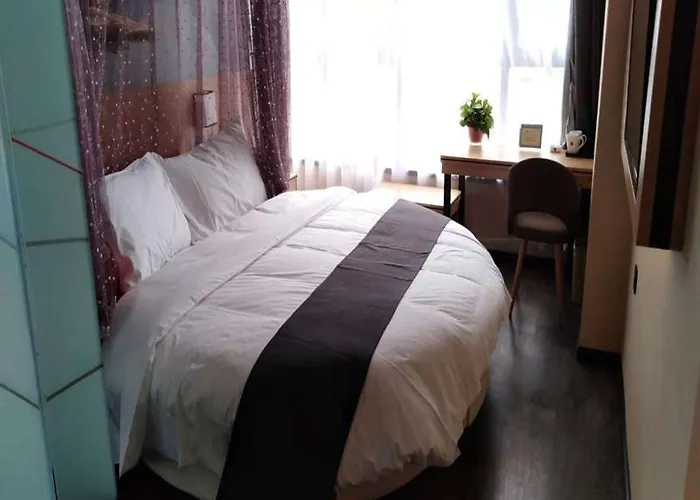 Thank Inn Plus Hotel Henan Kaifeng Tongxu County Renmin Road