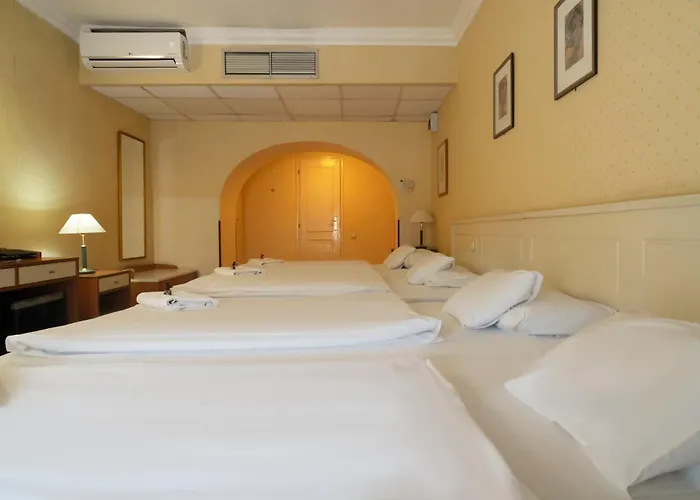 Korona Hotel